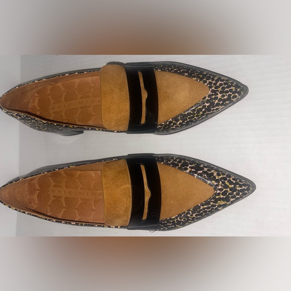 Chie Mihara leopard Print Loafers with Black and Tan size 7.5 new - Picture 7 of 7
